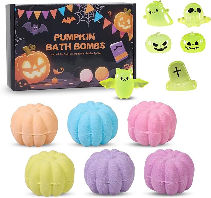 Halloween Bath Bombs for Kids Pumpkin Bath Bombs with Halloween Luminous Mini Resin Toys Inside Halloween Toys Halloween Treat Bags Gifts Kids Skin Care Bathbombs