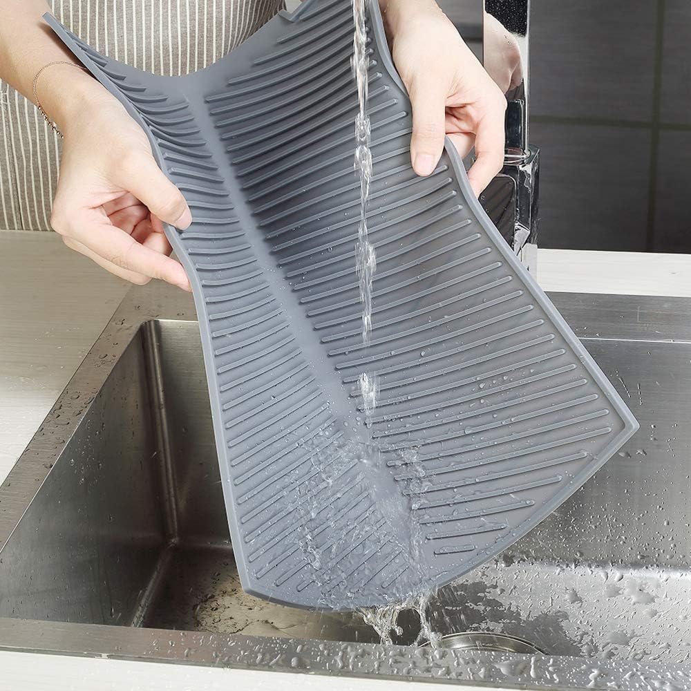 Silicone Dish Draining Mat, Eco Friendly Dish Drying Mat Kitchen Counter Anti-Skid and Heat Insulation Pad, Sink Drainer Mat with Dense Drainage Grooves (S (15"×10"))