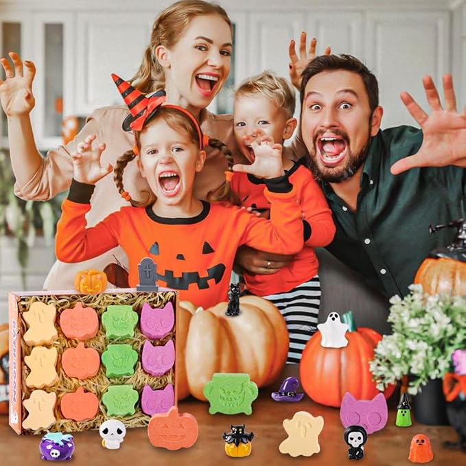 12Pcs Halloween Bath Bombs with Surprise Toys Inside, Trick or Treat Present Set Ghost Shape Organic Natural Bubble Bath Fizzy for Kids Boys Girls