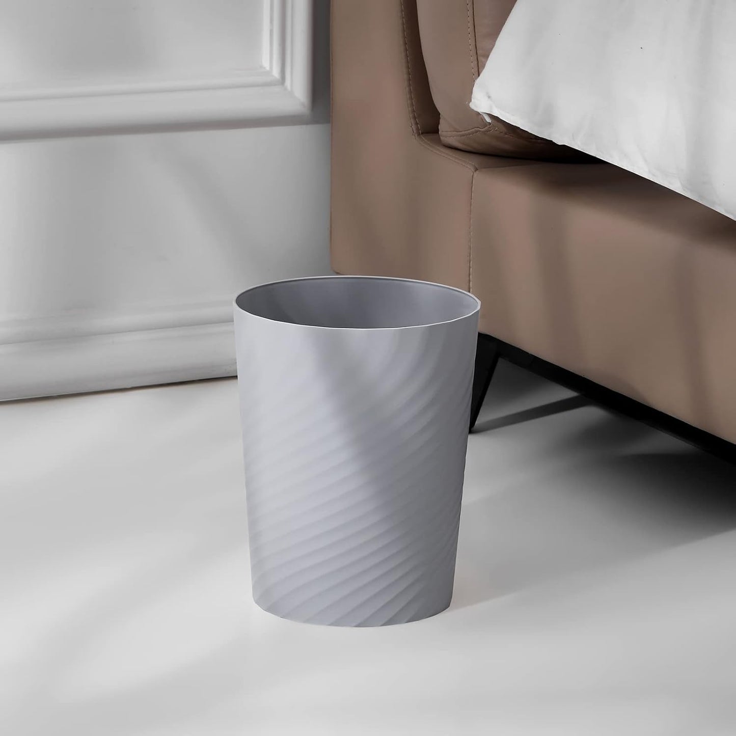 UUJOLY Plastic Small Trash Can Wastebasket, Garbage Container Basket for Bathrooms, Laundry Room, Kitchens, Offices, Kids Rooms, Dorms, (Grey, 1.8 Gallon/2 Pack)