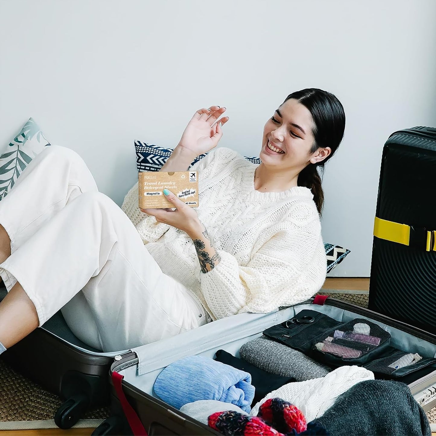 Poesie Magnolia Travel Laundry Detergent Strips 40 Sheets Liquidless Laundry Foam Sheet for Travel Dorm Home