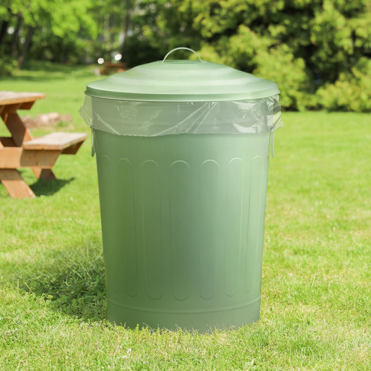 Plexon Round Trash Can 13 Gallon, Vintage Metal Outdoor Trash Can with Lid, Retro Farmhouse Garbage Container, Old School Modern Ash Bucket, Green