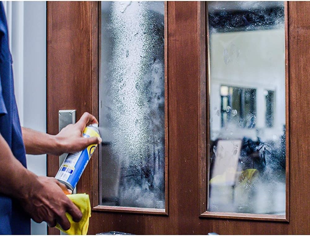 Zep Foaming Glass and Plexiglass Cleaner - 19 Ounces (Case of 2) ZUFGC19 - Foaming Formula Clings to Vertical Surfaces, Trusted by Pros