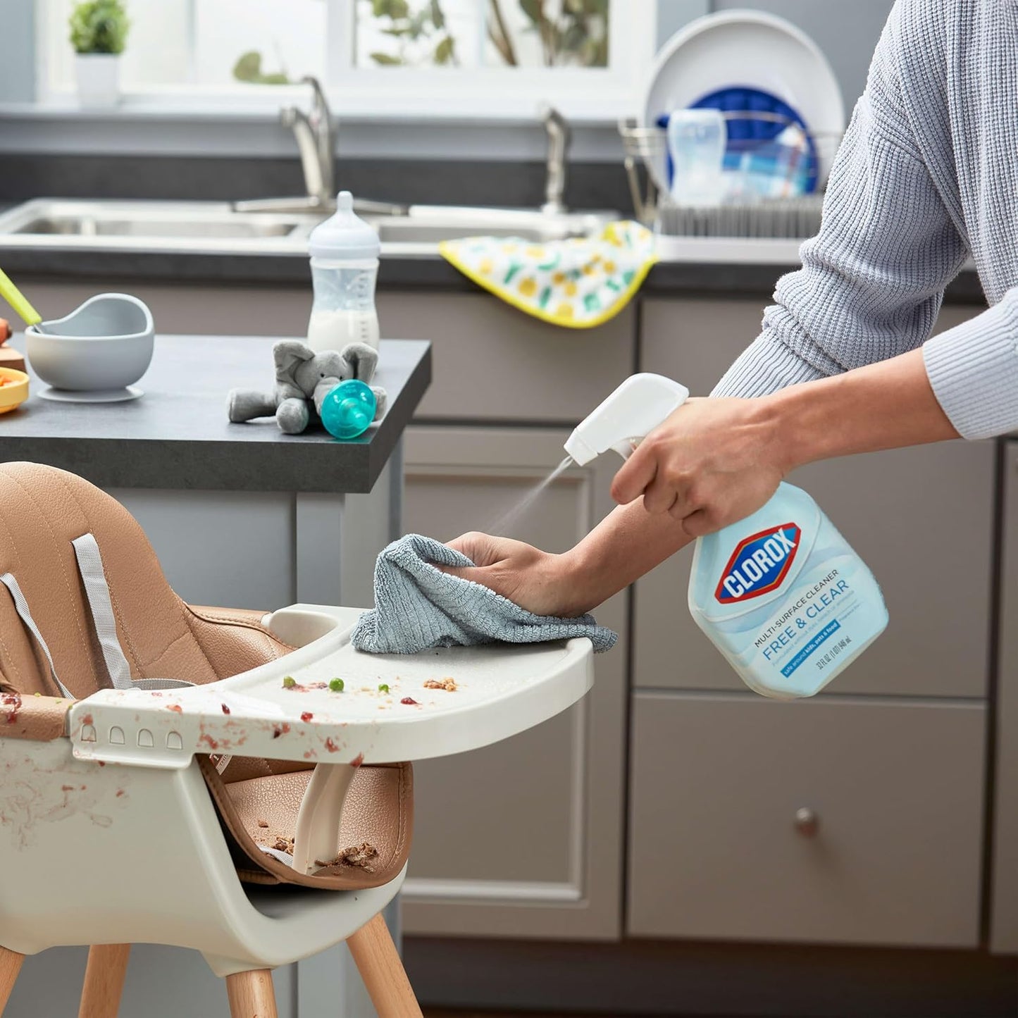 CLOROX Free & Clear Multi Surface Cleaner, Spray Bottle, Fragrance Free, 32 Fluid Ounces, Pack of 3