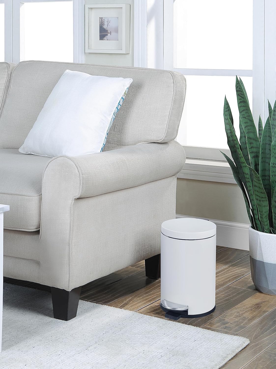 SunnyPoint 4.5 Liter(1.2 Gallon) Small Round Trash Can with Plastic Inner Bucket; Bathroom, Office, Kitchen and Bedroom Step On and Slow Close (WHT)